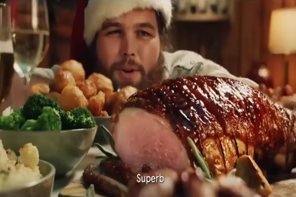 'Rhagorol!' Welsh language features in new Tesco Christmas ad