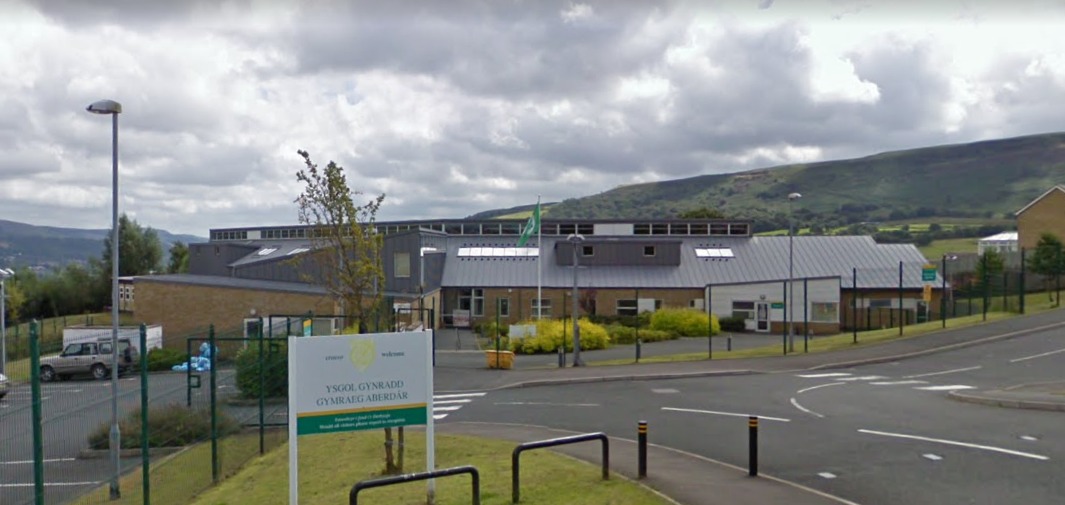 Welsh medium primary school set to expand