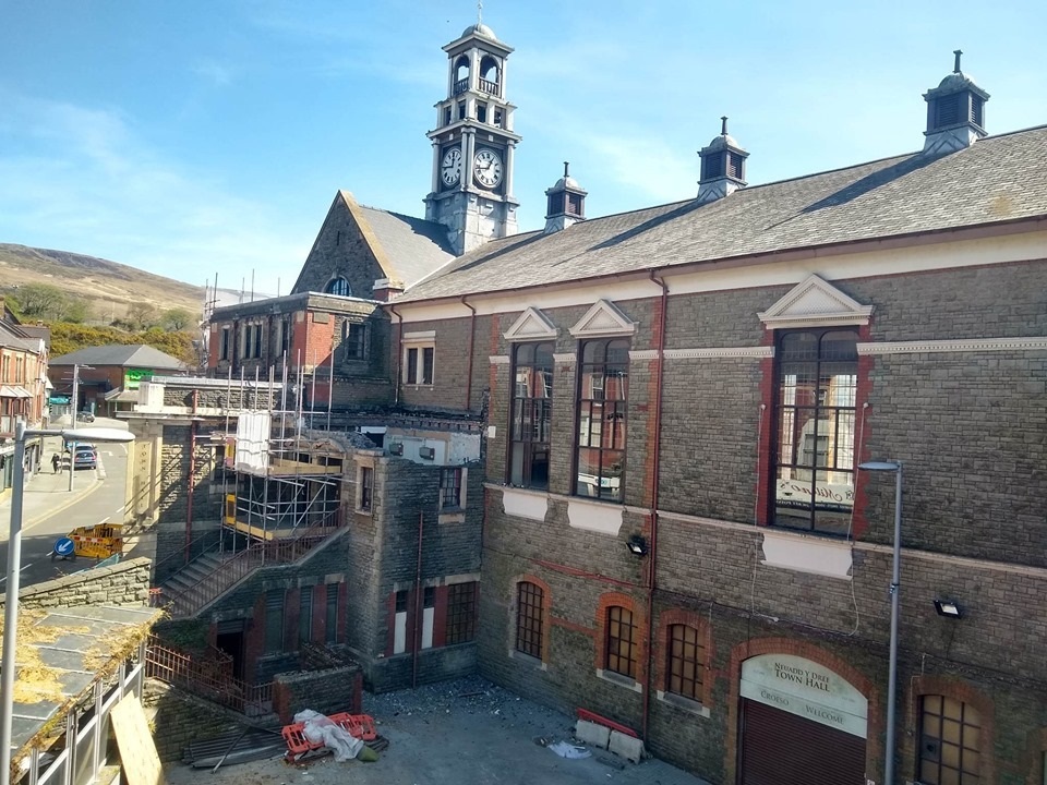 Historic town hall that hosted Arnold Schwarzenegger and Richard Burton