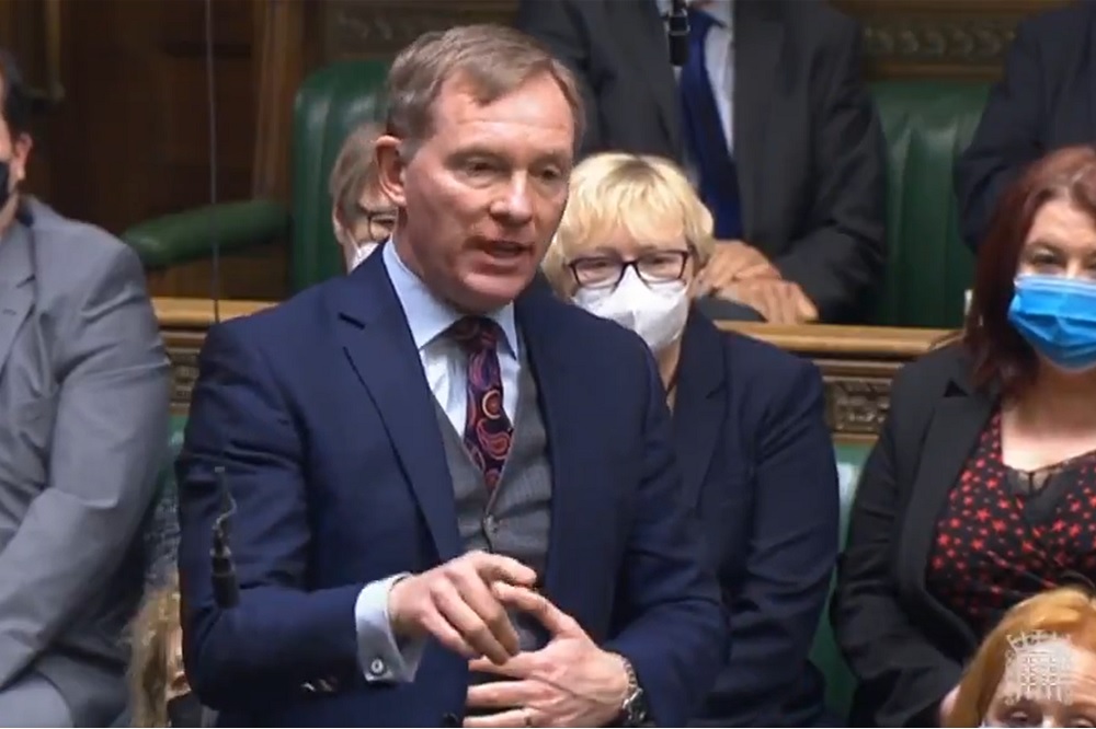 Privileges Committee chairman Chris Bryant says he will step aside to allow  PM probe